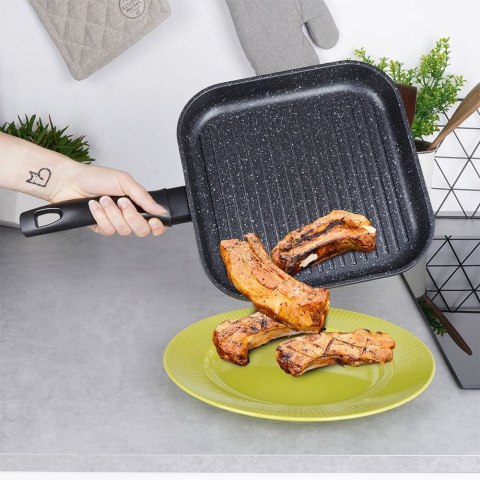 Patelnia grillowa grill 26x26 cm granitowa GRANDE Patelnia grillowa grill 26x26 cm granitowa GRANDE