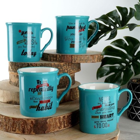 ZESTAW 4 KUBKÓW NIEBIESKICH PORCELANOWYCH PREZENT ZESTAW 4 KUBKÓW NIEBIESKICH PORCELANOWYCH PREZENT