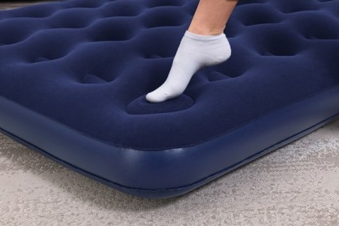 Materac Dmuchany Podwójny z Wbudowaną Pompką BESTWAY 191 x 137 x 22 cm Materac Dmuchany Podwójny z Wbudowaną Pompką BESTWAY 191 x 137 x 22 cm