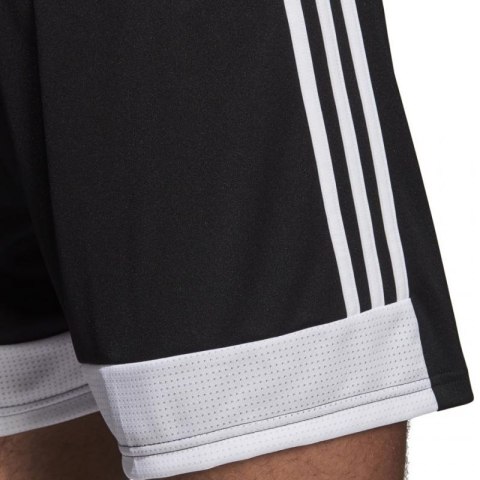 Spodenki adidas Tastigo 19 Shorts M DP3246 Spodenki adidas Tastigo 19 Shorts M DP3246