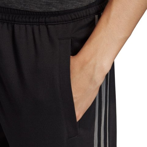 Spodenki adidas Tango Tech Short M FP7905 Spodenki adidas Tango Tech Short M FP7905