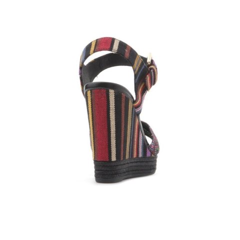 Buty na koturnie Geox W D82P6G 000AW C0042