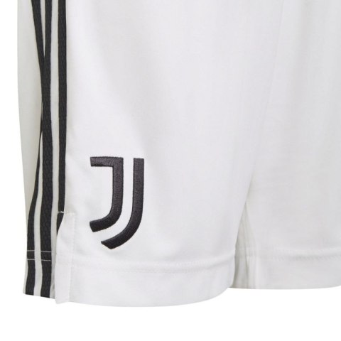 Spodenki adidas Juventus Turyn Home Jr GR0606 Spodenki adidas Juventus Turyn Home Jr GR0606