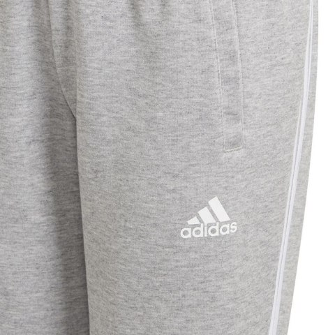Spodnie adidas 3-Stripes Tapered Jr GT6888 Spodnie adidas 3-Stripes Tapered Jr GT6888