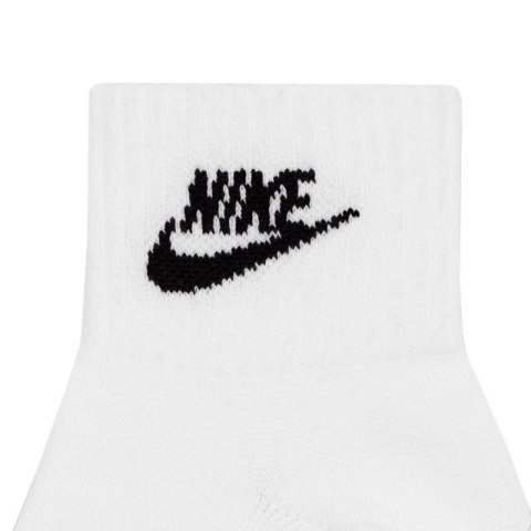 Skarpety Nike Nsw Everyday Essential AN DX5074 101 Skarpety Nike Nsw Everyday Essential AN DX5074 101