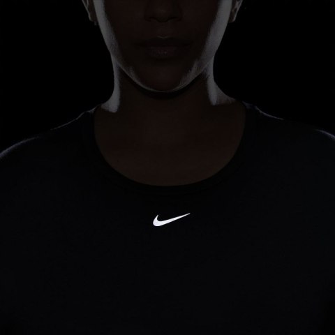 Koszulka Nike Dri-FIT One Luxe W DD0618-010