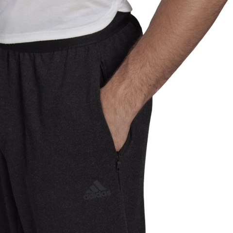 Spodnie adidas Wellbeing Training Pants M H61167 Spodnie adidas Wellbeing Training Pants M H61167