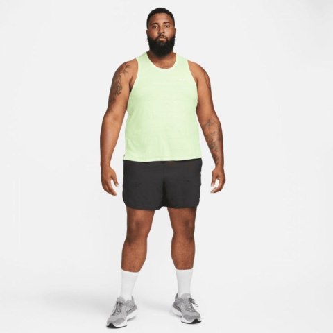 Spodenki Nike Dri-FIT Stride M DM4761-010