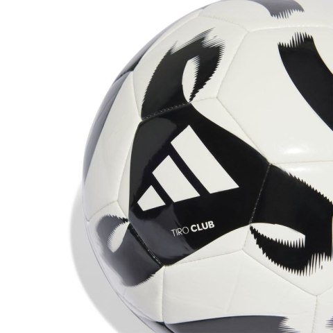 Piłka nożna adidas Tiro Club HT2430 Piłka nożna adidas Tiro Club HT2430