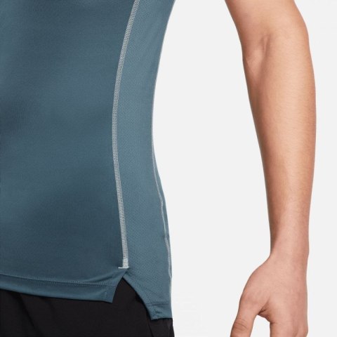 Koszulka termoaktywna Nike Pro Dri-FIT Top M DD1992-309