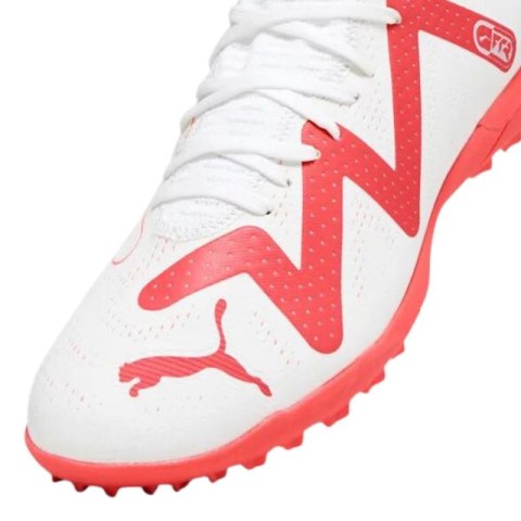 Buty piłkarskie piłkarskie Puma Future Play TT M 107381 01 Buty piłkarskie piłkarskie Puma Future Play TT M 107381 01