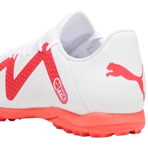 Buty piłkarskie piłkarskie Puma Future Play TT M 107381 01 Buty piłkarskie piłkarskie Puma Future Play TT M 107381 01