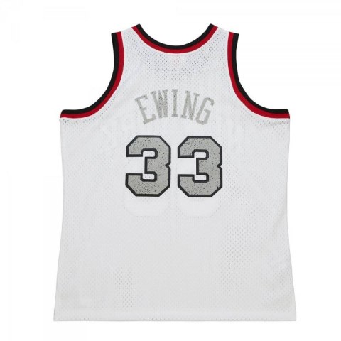 Koszulka Mitchell & Ness NBA Cracked Cement Swingman Jersey Knicks 1991 Patrick Ewing M TFSM5934-NYK91PEWWHIT Koszulka Mitchell & Ness NBA Cracked Cement Swingman Jersey Knicks 1991 Patrick Ewing M TFSM5934-NYK91PEWWHIT