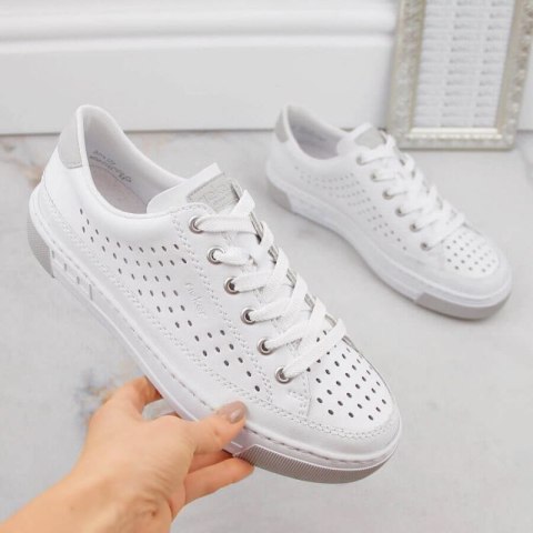 Skórzane buty ażurowe Rieker W RKR642 białe