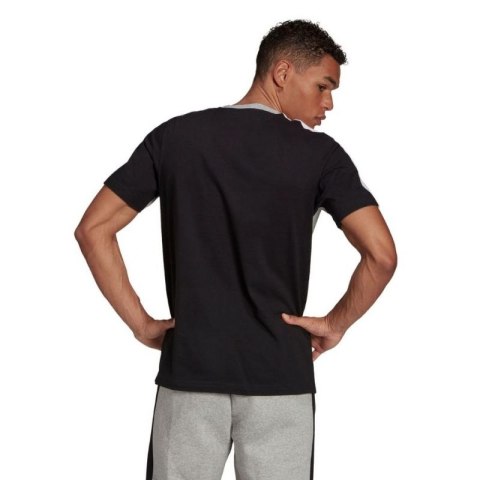 Koszulka adidas Essentials Colorblock Single Jersey Tee M HE4334 Koszulka adidas Essentials Colorblock Single Jersey Tee M HE4334