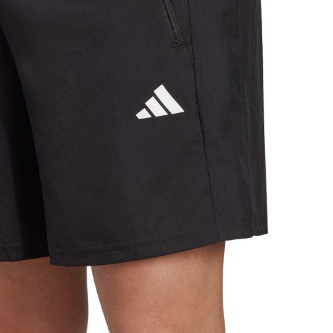 Spodenki adidas Train Essentials Woven M IC6976 Spodenki adidas Train Essentials Woven M IC6976