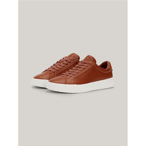Buty Tommy Hilfiger Court Best Cognac M FM0FM05136GVI Buty Tommy Hilfiger Court Best Cognac M FM0FM05136GVI