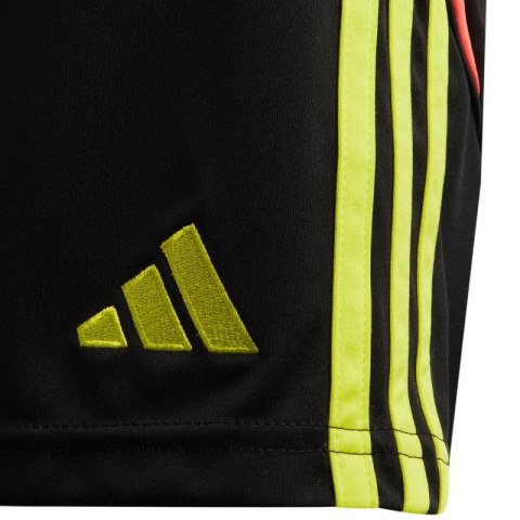 Spodenki adidas Tiro 24 Jr IT2424 Spodenki adidas Tiro 24 Jr IT2424