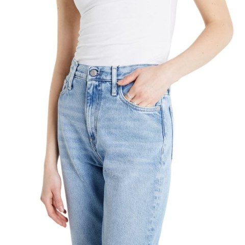 Jeansy Calvin Klein Jeans Mom Fit W J20J218507 Jeansy Calvin Klein Jeans Mom Fit W J20J218507