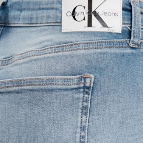 Spodenki Calvin Klein Jeans Regular W J20J220644