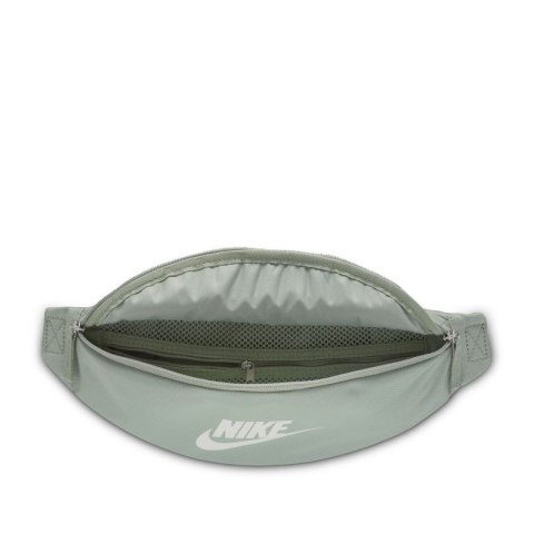 Saszetka, nerka Nike Heritage DB0490-370 Saszetka, nerka Nike Heritage DB0490-370