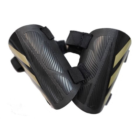 Ochraniacze adidas Jr Tiro SG Training JG8779 Ochraniacze adidas Jr Tiro SG Training JG8779