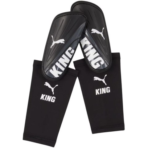 Ochraniacze piłkarskie Puma King Sleeve 30933 01 Ochraniacze piłkarskie Puma King Sleeve 30933 01