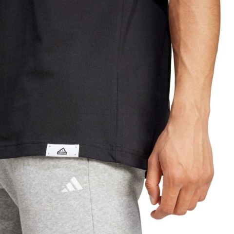 Koszulka adidas Tech Linear Graphic M IW2651 Koszulka adidas Tech Linear Graphic M IW2651