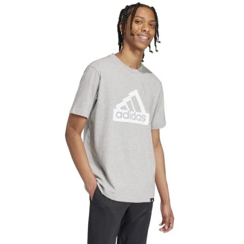 Koszulka adidas Modern Essentials Graphic M IW2648