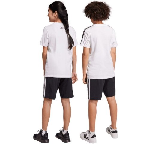 Spodenki adidas Essentials 3-Stripes Woven Jr HR6332 Spodenki adidas Essentials 3-Stripes Woven Jr HR6332