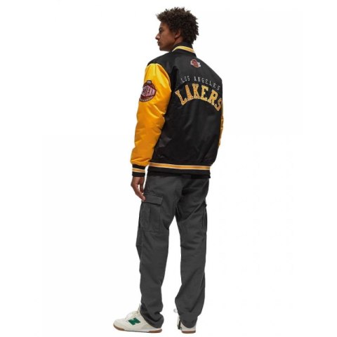 Kurtka Mitchell & Ness NBA Los Angeles Lakers Primetime Heavyweight Satin Jacket Vintage Logo Lakers JK8453-LALBLCK Kurtka Mitchell & Ness NBA Los Angeles Lakers Primetime Heavyweight Satin Jacket Vintage Logo Lakers JK8453-LALBLCK