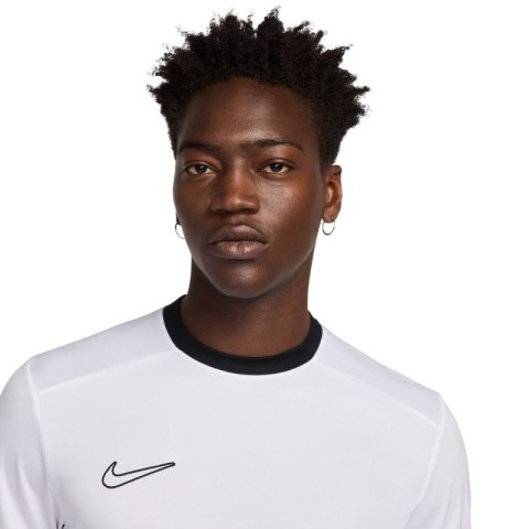 Koszulka Nike Academy 25 SS Top M FZ9754 100 Koszulka Nike Academy 25 SS Top M FZ9754 100
