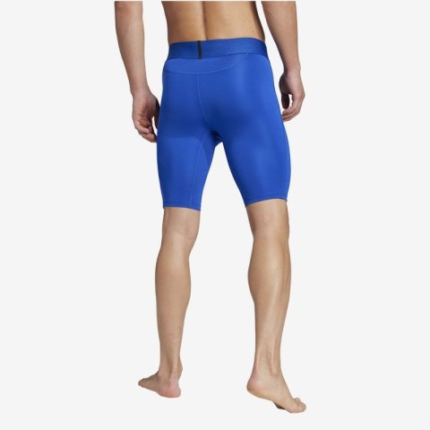 Spodenki adidas TechFit M JN7400 Spodenki adidas TechFit M JN7400