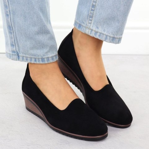 Półbuty na koturnie Potocki W SZ12276 WOL285A