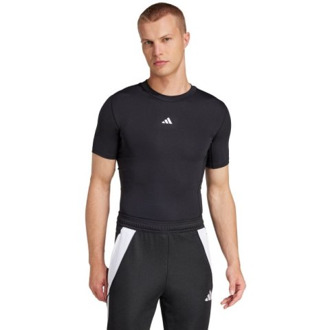 Koszulka adidas Techfit Short Sleeve Tee M JP4674 Koszulka adidas Techfit Short Sleeve Tee M JP4674