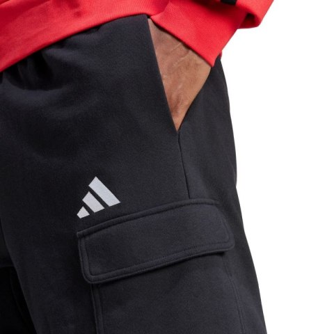Spodenki adidas Essentials Feel Cozy French Terry Cargo M JE6291 Spodenki adidas Essentials Feel Cozy French Terry Cargo M JE6291