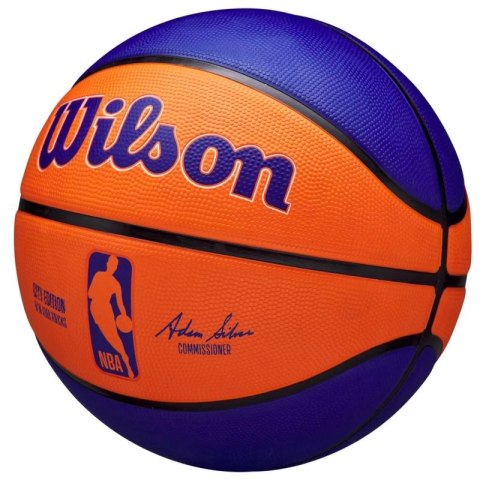 Piłka do koszykówki Wilson NBA Team City Edition New York Knicks WZ4024220XB