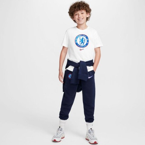 Koszulka Nike Chelsea FC Crest Tee Jr HM9485-100 Koszulka Nike Chelsea FC Crest Tee Jr HM9485-100