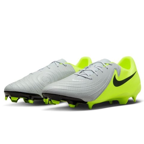 Buty piłkarskie Nike Phantom GX II Academy FG/MG M FD6723-003