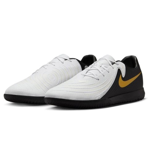 Buty piłkarskie Nike Phantom GX II Academy IC M FJ2581-100