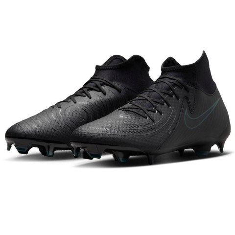 Buty piłkarskie Nike Phantom Luna II Academy FG/MG M FD6725-002