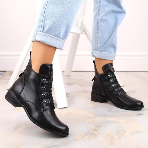 Botki na płaskim obcasie ocieplane Jezzi W JEZ412A czarne