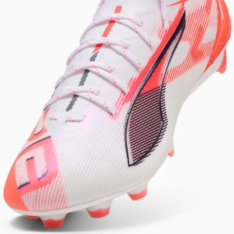 Buty piłkarskie Puma Ultra 5 Ultimate FG M 108159-01
