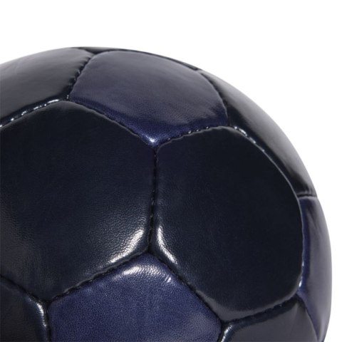 Piłka adidas Juventus Turyn Club Trefoil IX4028
