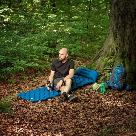 Mata turystyczna z pompką Nils Camp NC4006 - 5 cm 15-05-019