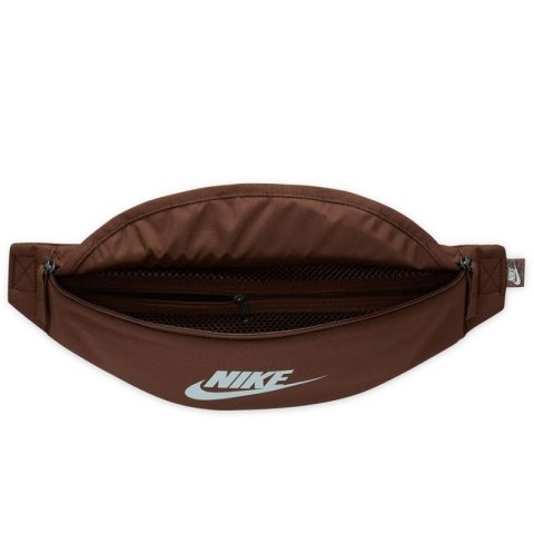 Nerka, saszetka Nike Heritage DB0490-265