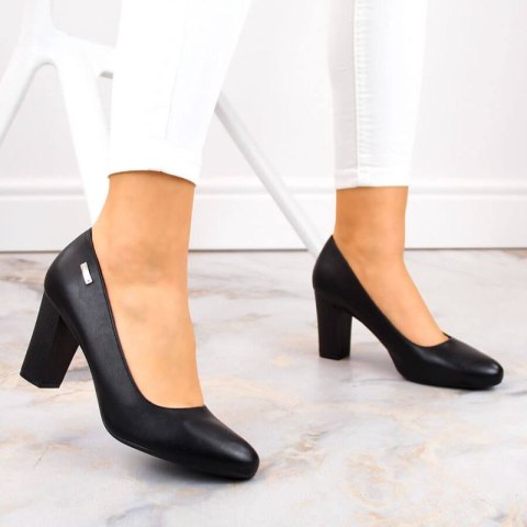 Czółenka na słupku Sergio Leone W SK193A czarne