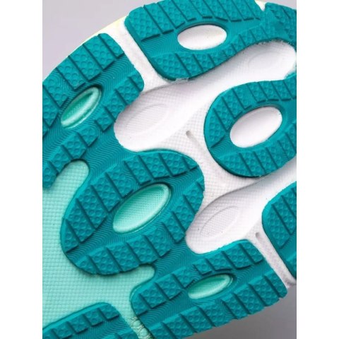 Buty damskie UNDER ARMOUR Machina Breeze 3026264-100