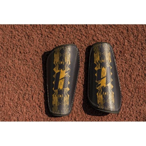 Ochraniacze na piszczele Huari Edson 92800393396