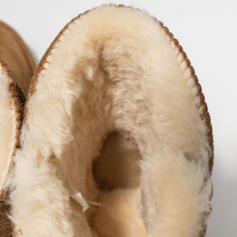 Śniegowce damskie Wrangler Elsa Platform MID buty zimowe ocieplane z futerkiem czarne (20243077.37B)